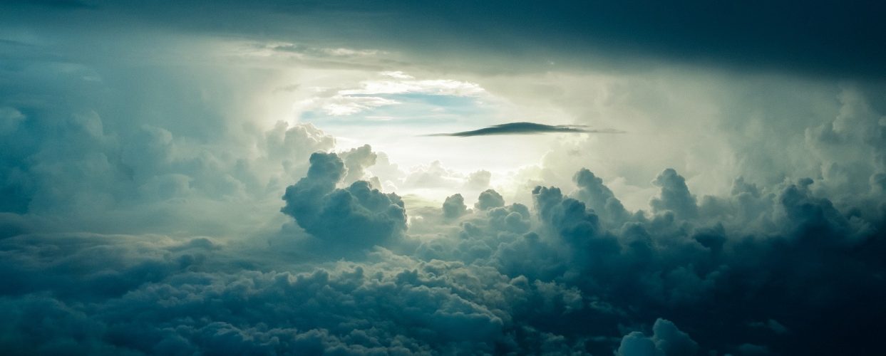 sky-690293_1920